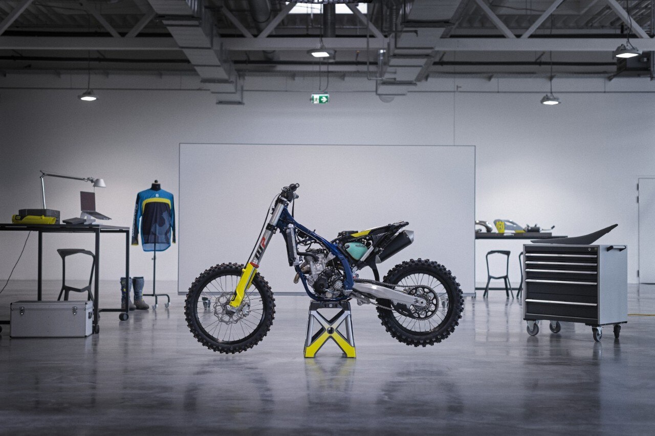 Husqvarna presenta la gamma cross 2023: a new generation